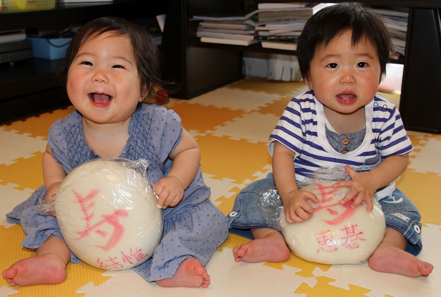 一升餅でお祝いされたカワイイお写真（１３）